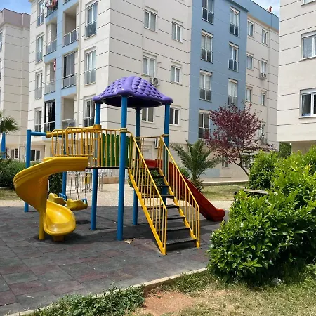 Апартаменты Ozkanlar Sitesi I Havuzlu Guvenlikli Site Merkezi Konum