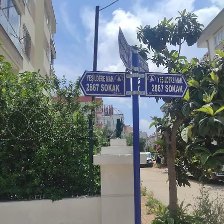 Ozkanlar Sitesi I Havuzlu Guvenlikli Site Merkezi Konum Анталья