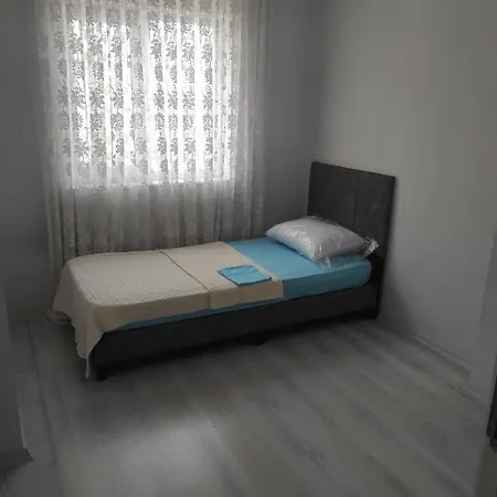 Апартаменты Ozkanlar Sitesi I Havuzlu Guvenlikli Site Merkezi Konum Анталья